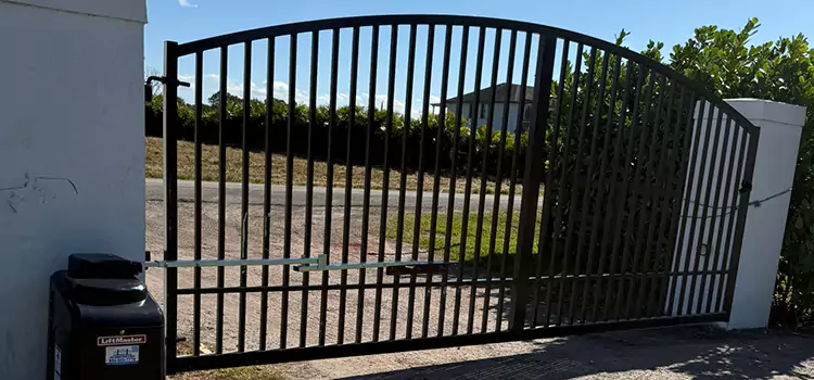 Driveway Fence Repair Merced
